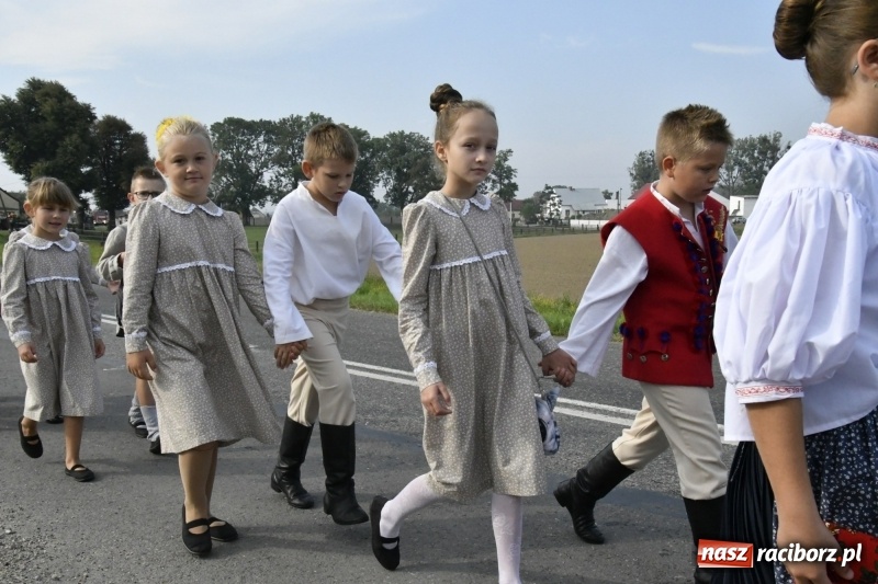 Zdjęcie w galerii na portalu naszraciborz.pl: Łęg gospodarzem dożynek w Zawadzie Książęcej FOTO i WIDEO wiadomości z regionu