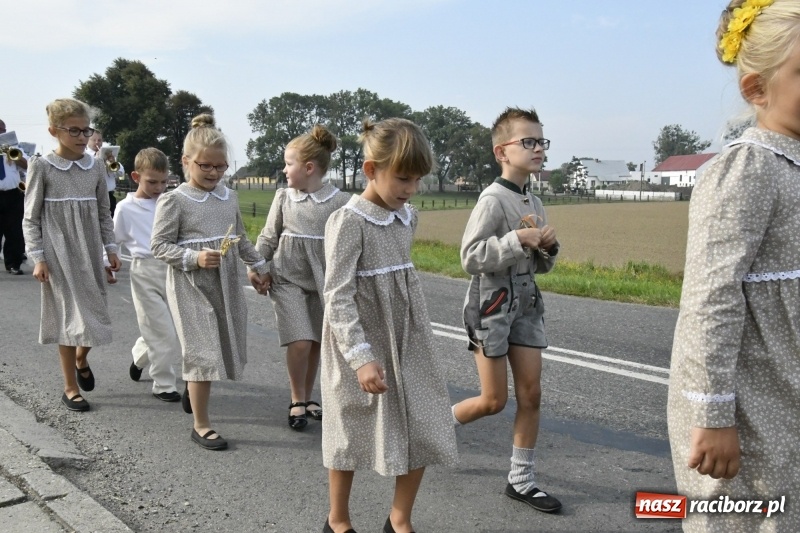 Zdjęcie w galerii na portalu naszraciborz.pl: Łęg gospodarzem dożynek w Zawadzie Książęcej FOTO i WIDEO wiadomości z regionu