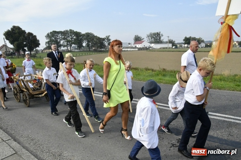 Zdjęcie w galerii na portalu naszraciborz.pl: Łęg gospodarzem dożynek w Zawadzie Książęcej FOTO i WIDEO wiadomości z regionu