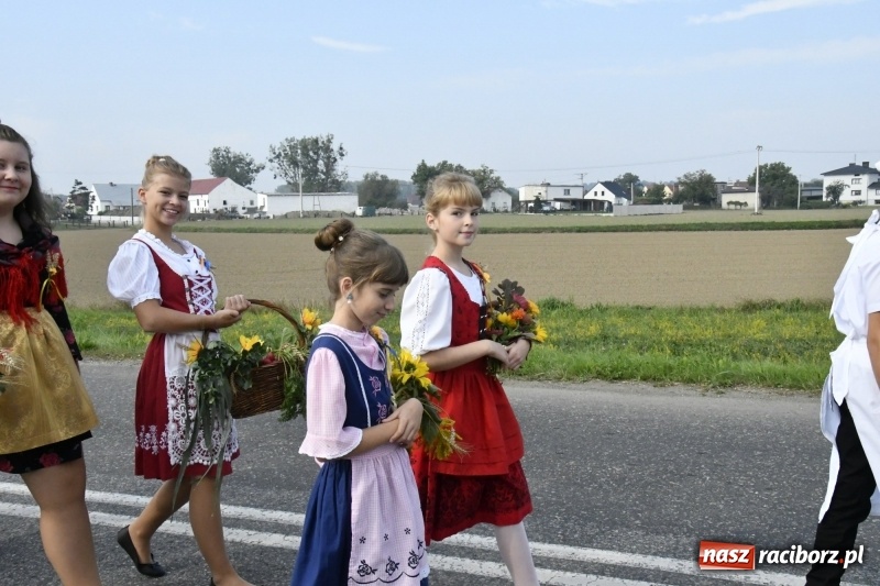 Zdjęcie w galerii na portalu naszraciborz.pl: Łęg gospodarzem dożynek w Zawadzie Książęcej FOTO i WIDEO wiadomości z regionu