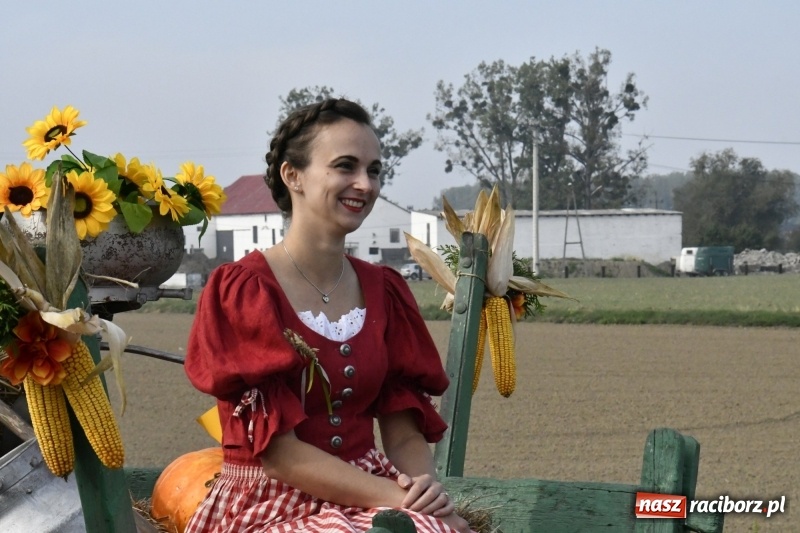 Zdjęcie w galerii na portalu naszraciborz.pl: Łęg gospodarzem dożynek w Zawadzie Książęcej FOTO i WIDEO wiadomości z regionu