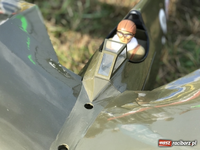 Zdjęcie w galerii na portalu naszraciborz.pl: Raciborskie Air Show pod Oborą - oglądaj na żywo wiadomości z regionu