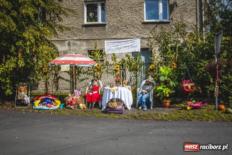 Zdjęcie w galerii na portalu naszraciborz.pl: Barwny korowód na dożynkach gminy Kornowac w Kobyli FOTO i WIDEO wiadomości z regionu