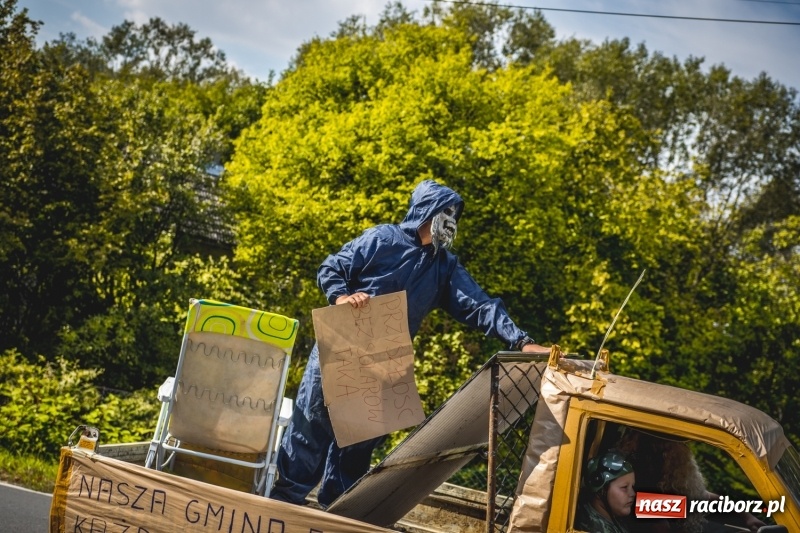 Zdjęcie w galerii na portalu naszraciborz.pl: Barwny korowód na dożynkach gminy Kornowac w Kobyli FOTO i WIDEO wiadomości z regionu