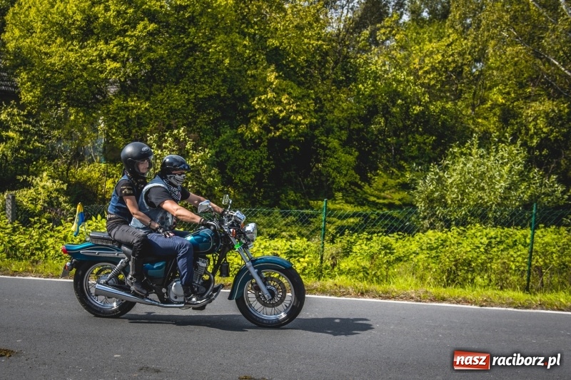Zdjęcie w galerii na portalu naszraciborz.pl: Barwny korowód na dożynkach gminy Kornowac w Kobyli FOTO i WIDEO wiadomości z regionu