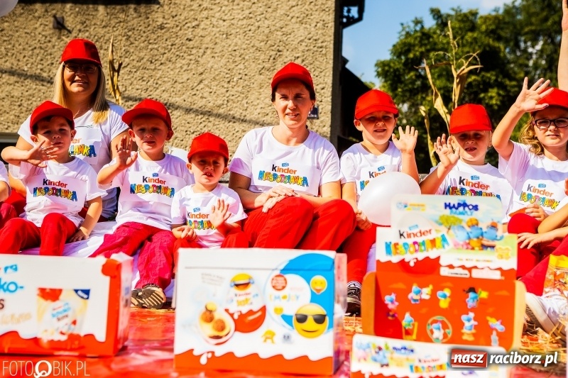 Zdjęcie w galerii na portalu naszraciborz.pl: Dożynki gminy Krzyżanowice. W Roszkowie jak na karnawale w Rio wiadomości z regionu