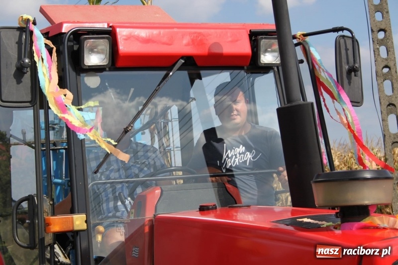 Zdjęcie w galerii na portalu naszraciborz.pl: Rowerowe dożynki w Modzurowie FOTO wiadomości z regionu