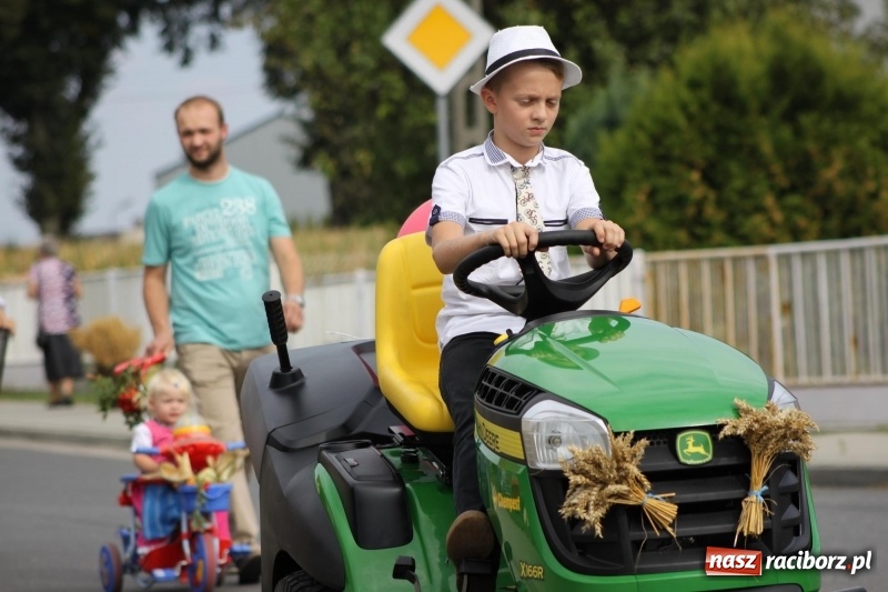 Zdjęcie w galerii na portalu naszraciborz.pl: Rowerowe dożynki w Modzurowie FOTO wiadomości z regionu