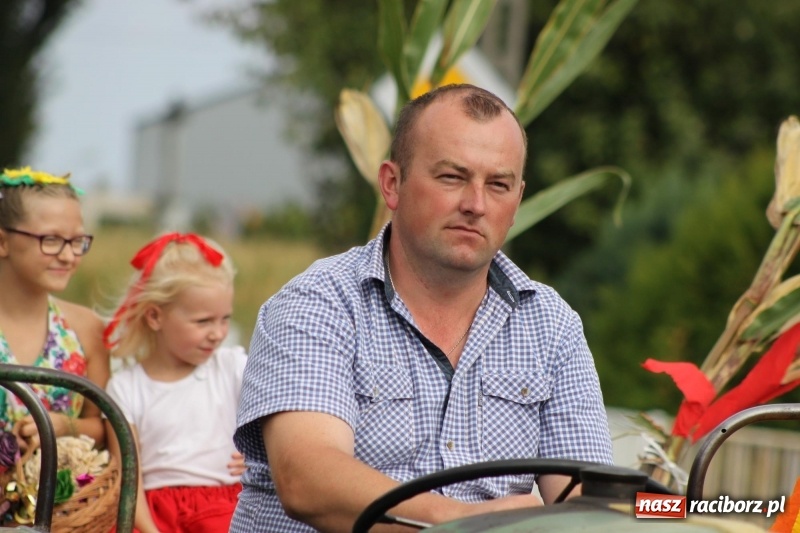 Zdjęcie w galerii na portalu naszraciborz.pl: Rowerowe dożynki w Modzurowie FOTO wiadomości z regionu