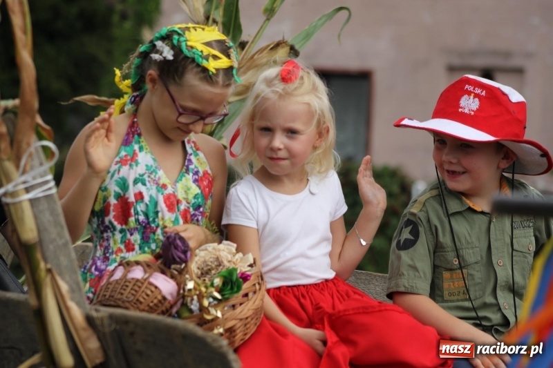 Zdjęcie w galerii na portalu naszraciborz.pl: Rowerowe dożynki w Modzurowie FOTO wiadomości z regionu