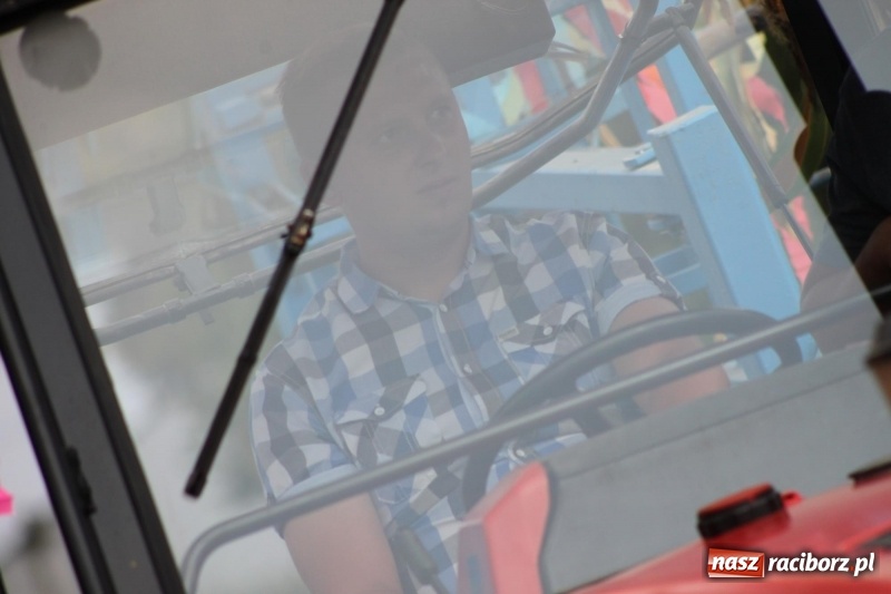 Zdjęcie w galerii na portalu naszraciborz.pl: Rowerowe dożynki w Modzurowie FOTO wiadomości z regionu