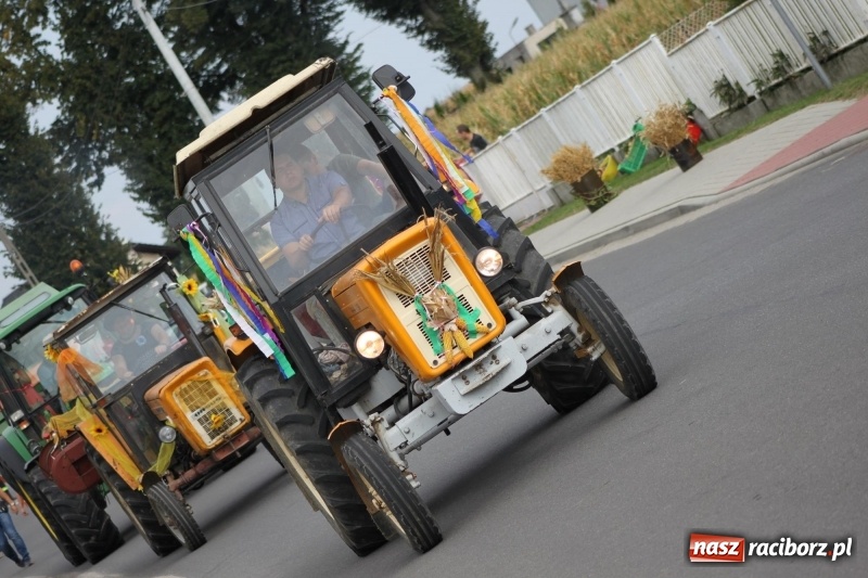 Zdjęcie w galerii na portalu naszraciborz.pl: Rowerowe dożynki w Modzurowie FOTO wiadomości z regionu