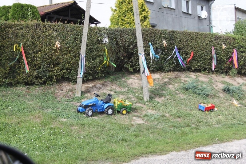 Zdjęcie w galerii na portalu naszraciborz.pl: Rowerowe dożynki w Modzurowie FOTO wiadomości z regionu