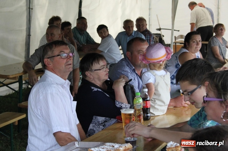 Zdjęcie w galerii na portalu naszraciborz.pl: Rowerowe dożynki w Modzurowie FOTO wiadomości z regionu