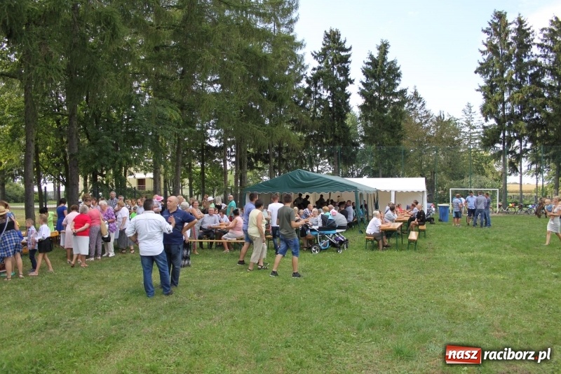 Zdjęcie w galerii na portalu naszraciborz.pl: Rowerowe dożynki w Modzurowie FOTO wiadomości z regionu