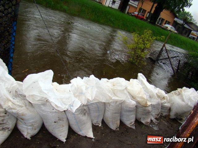 Zdjęcie w galerii na portalu naszraciborz.pl: Mieszkańcy zdenerwowani - Rybnik zalewa wiadomości z regionu
