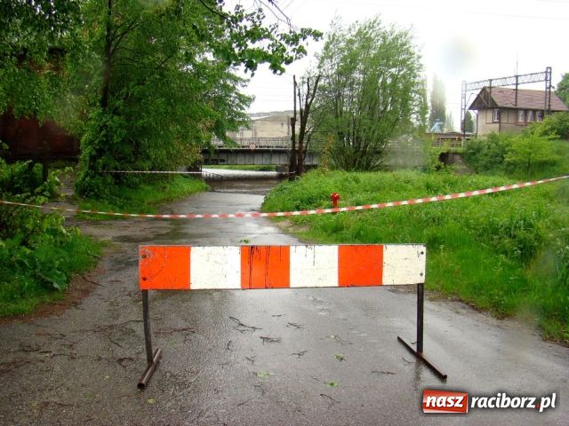 Zdjęcie w galerii na portalu naszraciborz.pl: Mieszkańcy zdenerwowani - Rybnik zalewa wiadomości z regionu