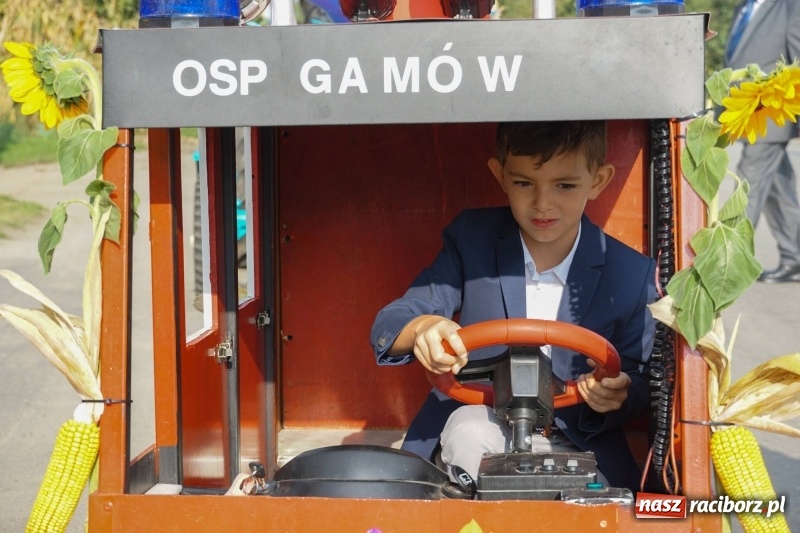 Zdjęcie w galerii na portalu naszraciborz.pl: Dożynki w Gamowie. Rodzinne dziękowanie za plony  wiadomości z regionu