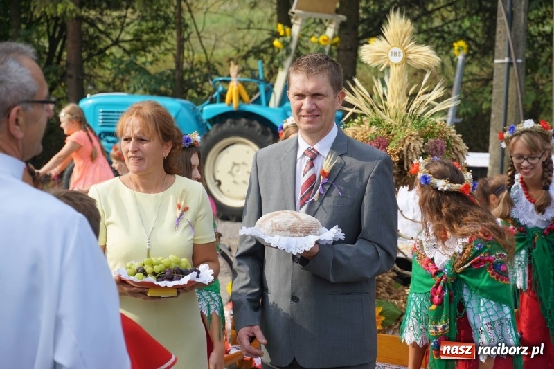 Zdjęcie w galerii na portalu naszraciborz.pl: Dożynki w Gamowie. Rodzinne dziękowanie za plony  wiadomości z regionu