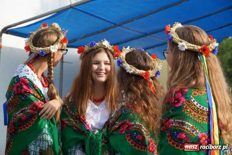 Zdjęcie w galerii na portalu naszraciborz.pl: Dożynki w Gamowie. Rodzinne dziękowanie za plony  wiadomości z regionu