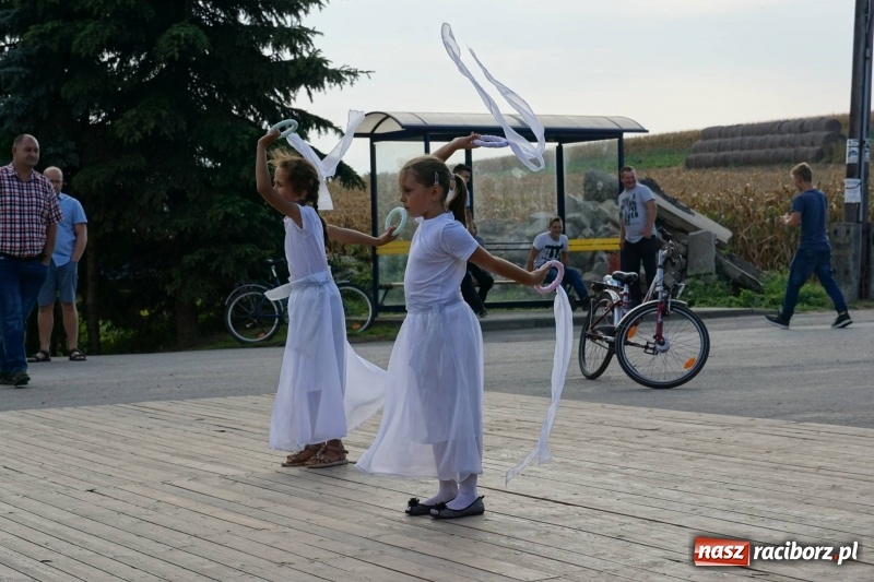 Zdjęcie w galerii na portalu naszraciborz.pl: Dożynki w Gamowie. Rodzinne dziękowanie za plony  wiadomości z regionu