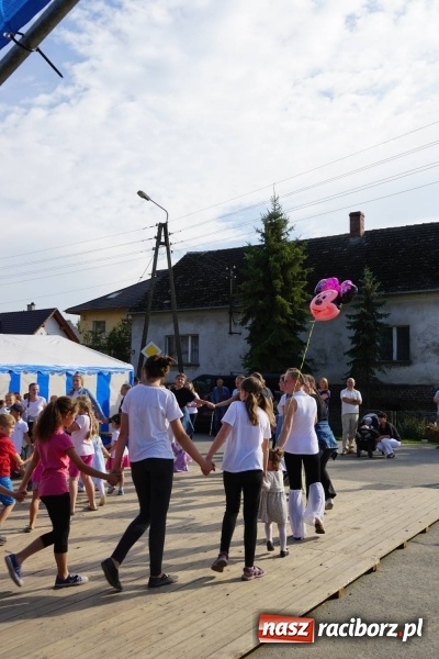 Zdjęcie w galerii na portalu naszraciborz.pl: Dożynki w Gamowie. Rodzinne dziękowanie za plony  wiadomości z regionu
