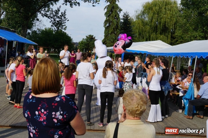 Zdjęcie w galerii na portalu naszraciborz.pl: Dożynki w Gamowie. Rodzinne dziękowanie za plony  wiadomości z regionu