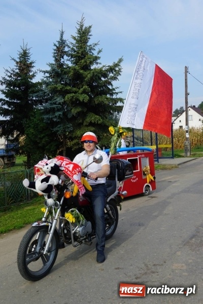 Zdjęcie w galerii na portalu naszraciborz.pl: Dożynki w Gamowie. Rodzinne dziękowanie za plony  wiadomości z regionu