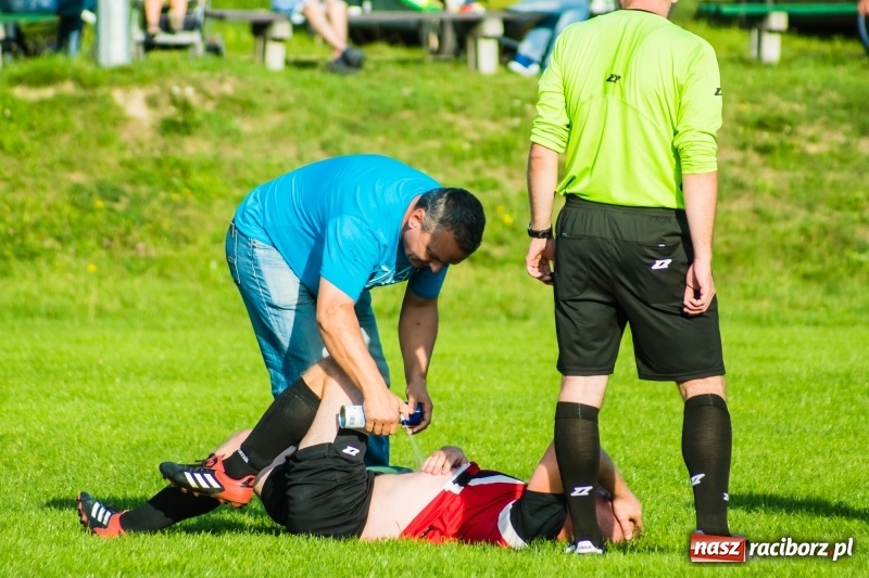 Zdjęcie w galerii na portalu naszraciborz.pl: Pewność siebie bywa zgubna. Brzezie pierwszym pogromcą Nowej Wsi wiadomości z regionu