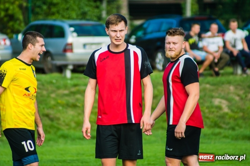 Zdjęcie w galerii na portalu naszraciborz.pl: Pewność siebie bywa zgubna. Brzezie pierwszym pogromcą Nowej Wsi wiadomości z regionu