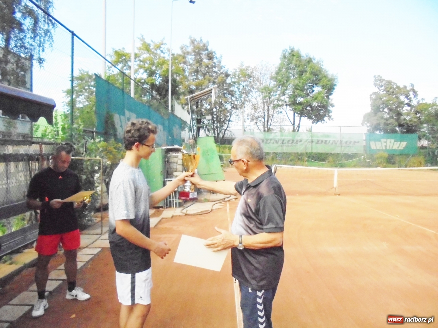 Zdjęcie w galerii na portalu naszraciborz.pl: Puchar Związku Zawodowego Rafako dla Grzegorza Rybińskiego wiadomości z regionu
