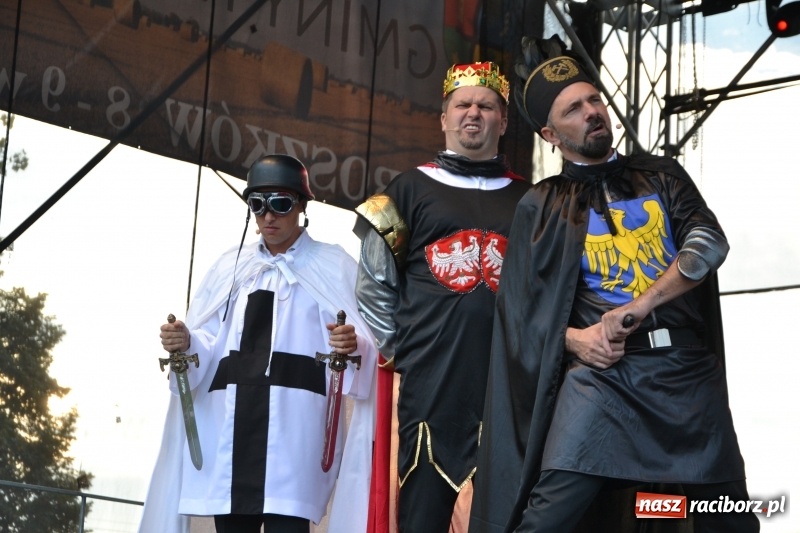 Zdjęcie w galerii na portalu naszraciborz.pl: Dożynki w Roszkowie. Niedzielne popołudnie z Uśmiechem i Kabaretem Młodych Panów wiadomości z regionu