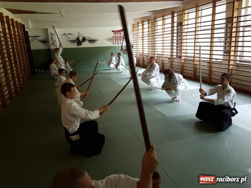 Zdjęcie w galerii na portalu naszraciborz.pl: Rozwijaj ciało i umysł. Japońskie sztuki walki zapewniają zdrowy i wszechstronny rozwój wiadomości z regionu
