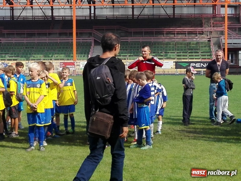 Zdjęcie w galerii na portalu naszraciborz.pl: Młodzi piłkarze LKS Tworków znów odnieśli sukces wiadomości z regionu