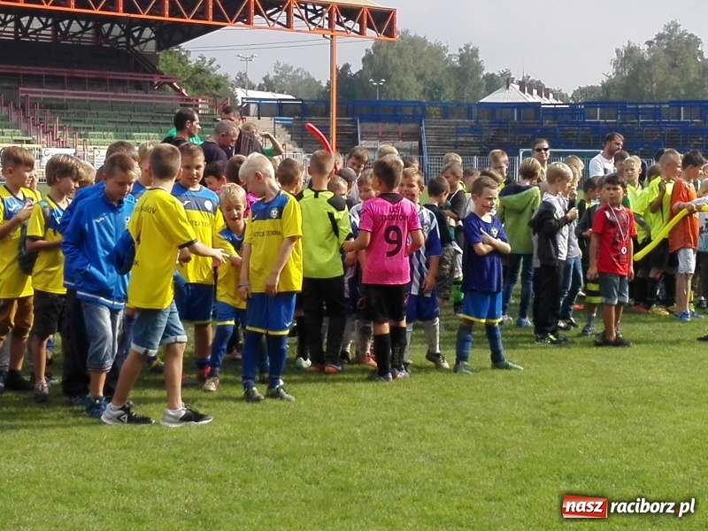 Zdjęcie w galerii na portalu naszraciborz.pl: Młodzi piłkarze LKS Tworków znów odnieśli sukces wiadomości z regionu
