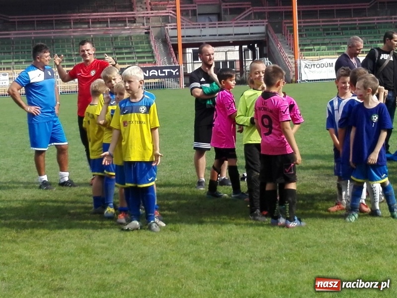 Zdjęcie w galerii na portalu naszraciborz.pl: Młodzi piłkarze LKS Tworków znów odnieśli sukces wiadomości z regionu