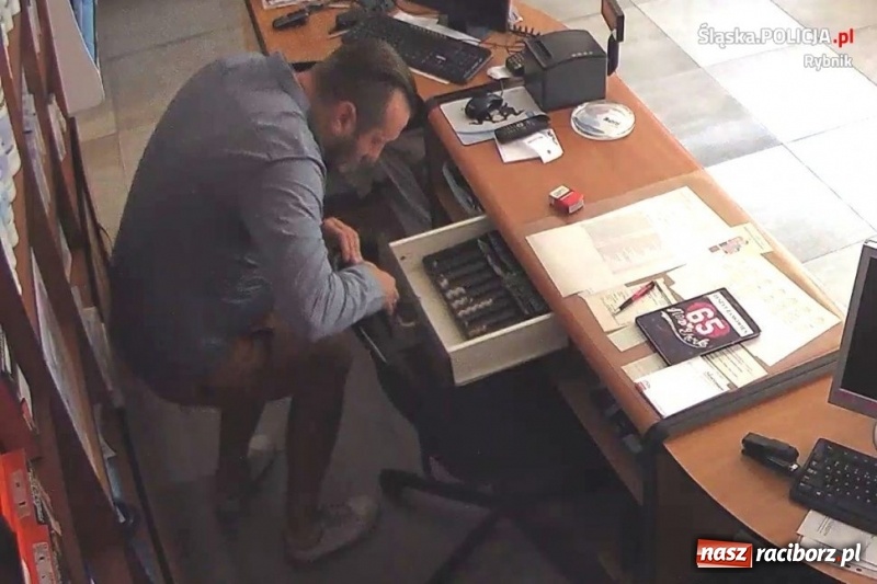 Zdjęcie w galerii na portalu naszraciborz.pl: Kamera nagrała złodzieja. Szuka go policja  wiadomości z regionu