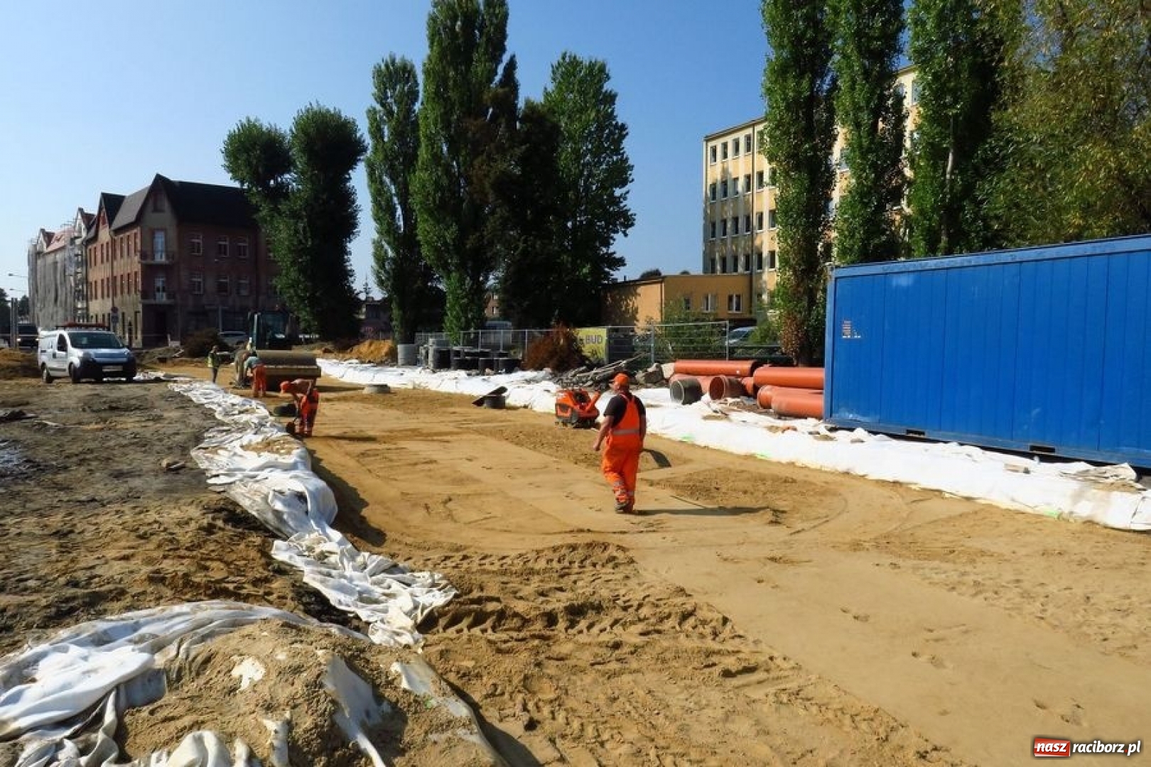 Zdjęcie w galerii na portalu naszraciborz.pl: W Rybniku powstaje ogromny wielopoziomowy parking FOTO  wiadomości z regionu