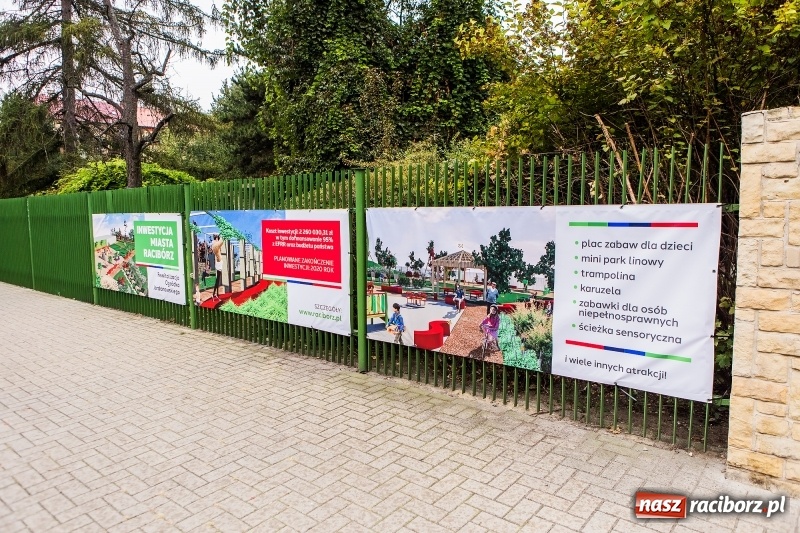 Zdjęcie w galerii na portalu naszraciborz.pl: Przekazano plac budowy pod nowy Ogródek Jordanowski. Co będzie jego największą atrakcją?  wiadomości z regionu