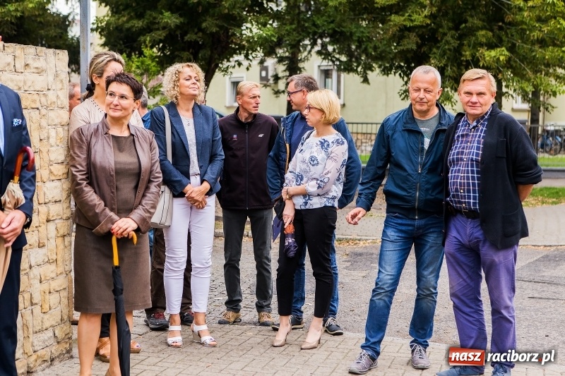 Zdjęcie w galerii na portalu naszraciborz.pl: Przekazano plac budowy pod nowy Ogródek Jordanowski. Co będzie jego największą atrakcją?  wiadomości z regionu