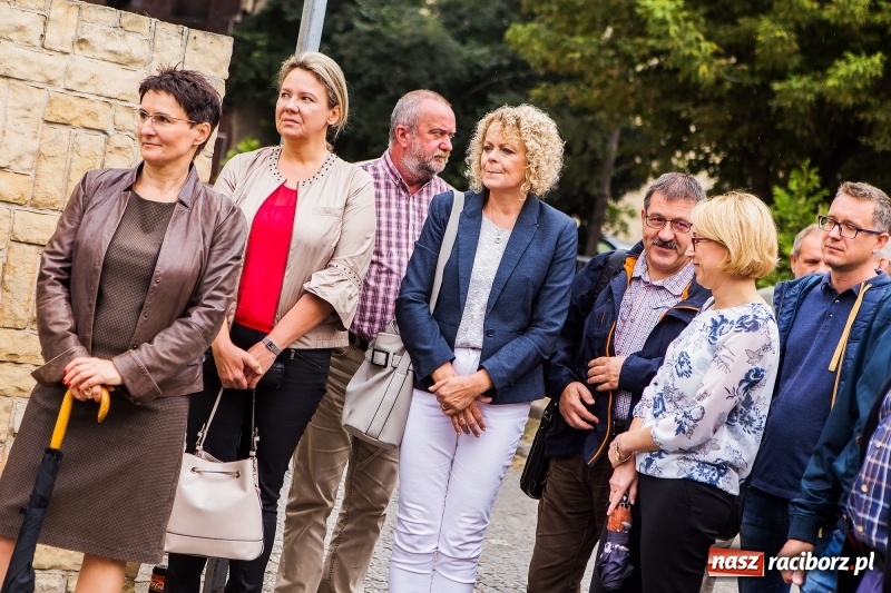 Zdjęcie w galerii na portalu naszraciborz.pl: Przekazano plac budowy pod nowy Ogródek Jordanowski. Co będzie jego największą atrakcją?  wiadomości z regionu