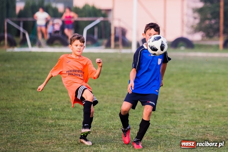 Zdjęcie w galerii na portalu naszraciborz.pl: Orliki: Jakub Król pokazał jak strzelać. Kobyla pokonała Studzienną wiadomości z regionu