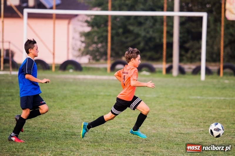 Zdjęcie w galerii na portalu naszraciborz.pl: Orliki: Jakub Król pokazał jak strzelać. Kobyla pokonała Studzienną wiadomości z regionu