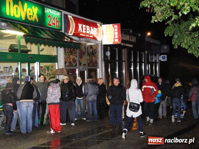 Zdjęcie w galerii na portalu naszraciborz.pl: Autobusy odjechały niemalże puste wiadomości z regionu