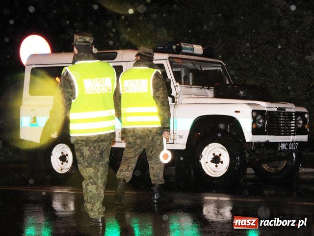 Zdjęcie w galerii na portalu naszraciborz.pl: Autobusy odjechały niemalże puste wiadomości z regionu