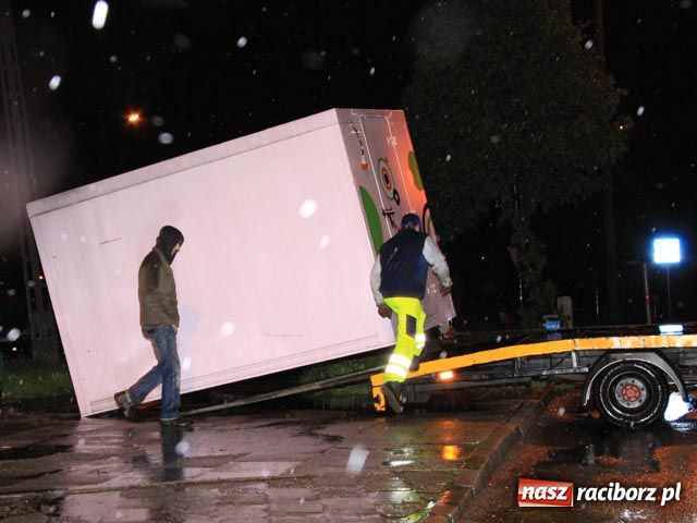 Zdjęcie w galerii na portalu naszraciborz.pl: Autobusy odjechały niemalże puste wiadomości z regionu