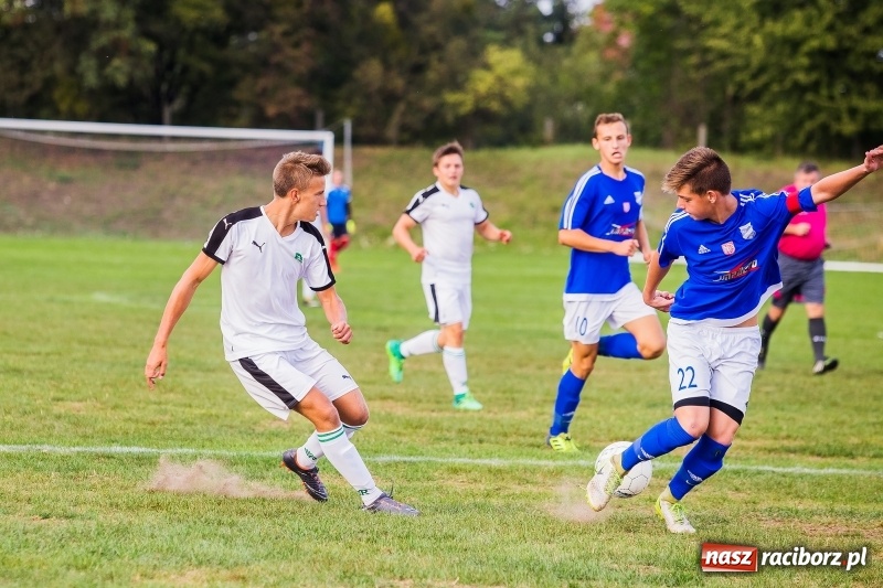 Zdjęcie w galerii na portalu naszraciborz.pl: Juniorzy Rekordu Bielsko-Biała lepsi na raciborskim hasioku wiadomości z regionu