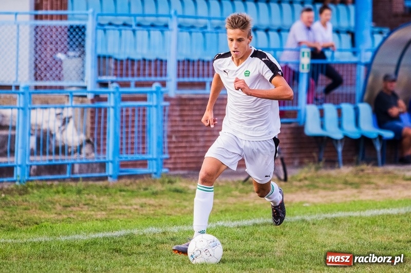 Zdjęcie w galerii na portalu naszraciborz.pl: Juniorzy Rekordu Bielsko-Biała lepsi na raciborskim hasioku wiadomości z regionu