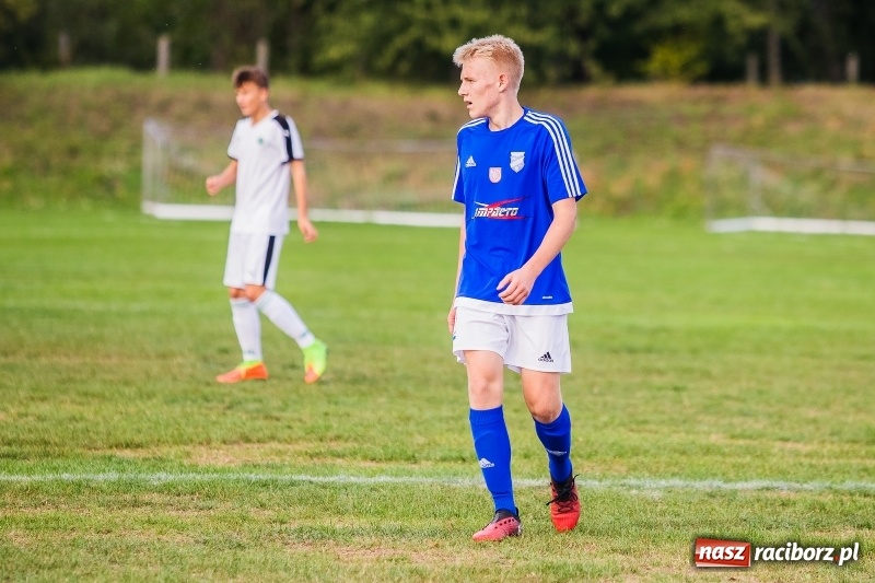Zdjęcie w galerii na portalu naszraciborz.pl: Juniorzy Rekordu Bielsko-Biała lepsi na raciborskim hasioku wiadomości z regionu