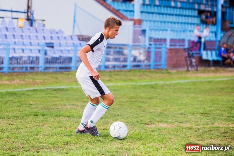 Zdjęcie w galerii na portalu naszraciborz.pl: Juniorzy Rekordu Bielsko-Biała lepsi na raciborskim hasioku wiadomości z regionu